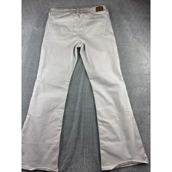 American Eagle Next Level Stretch White Low Rise Kick Boot Jeans Women's 10S - Picture 2 of 9